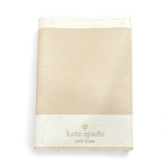 Kate Spade Beige and White passport holder - Picture 2 of 4